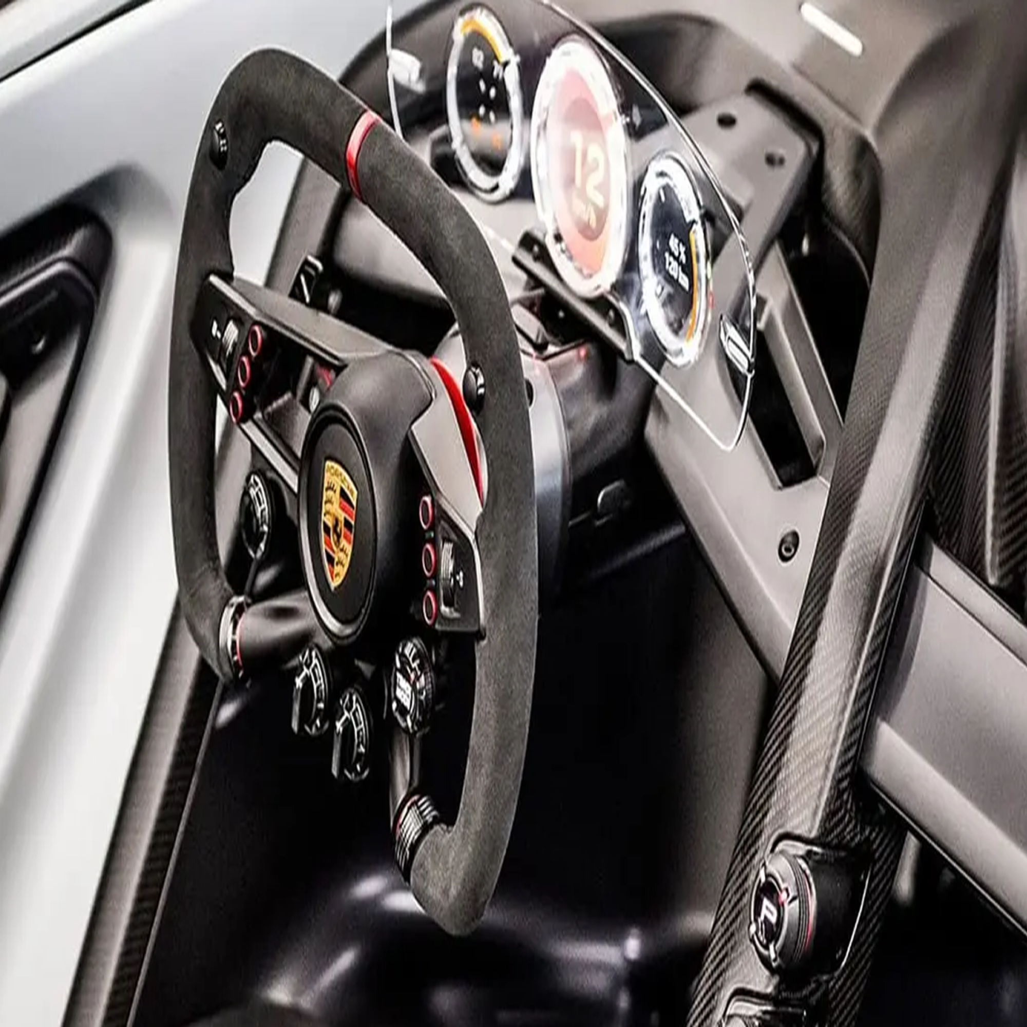 PORSCHE