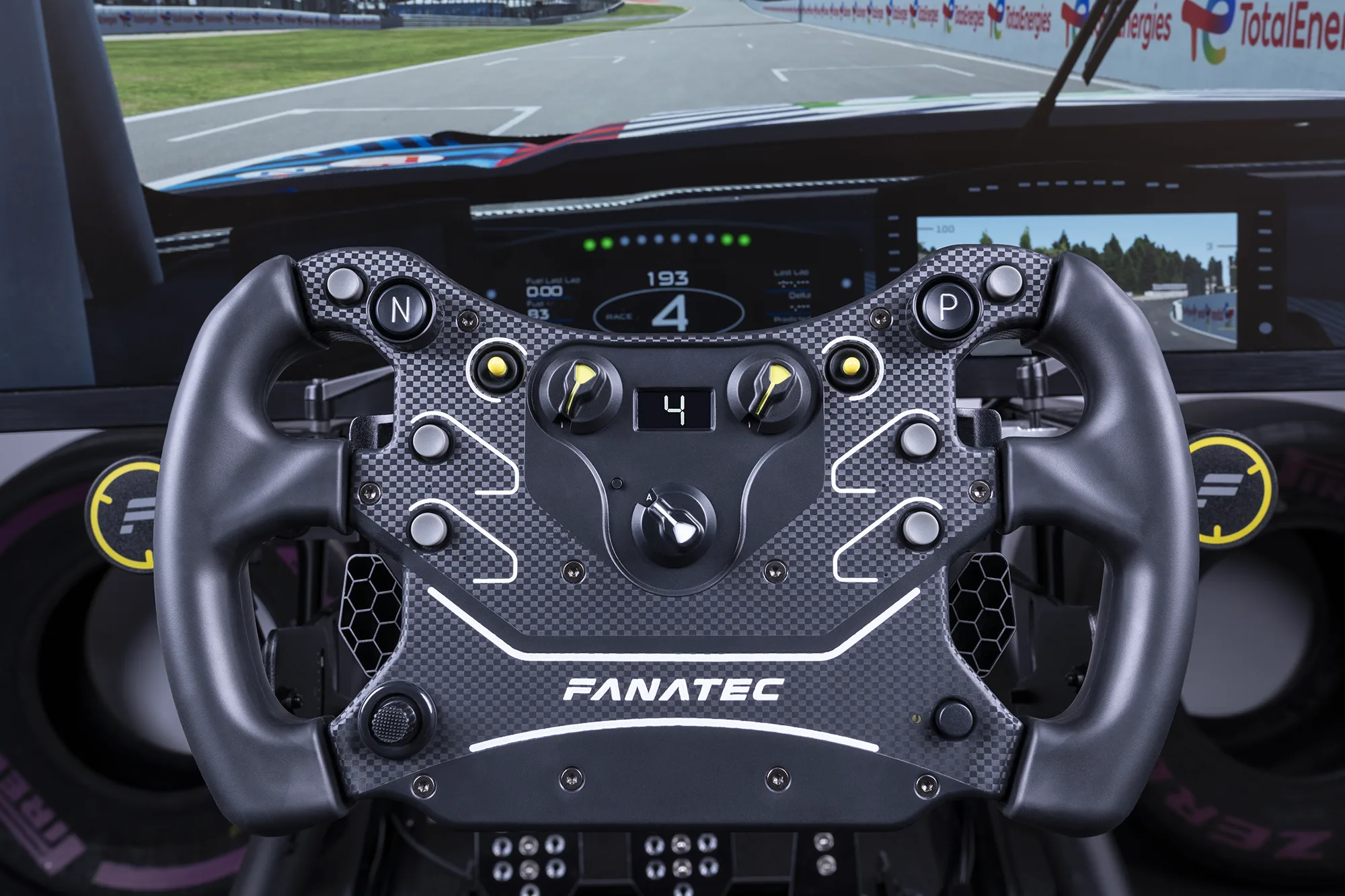 CSL Steering Wheel GT3 – detail