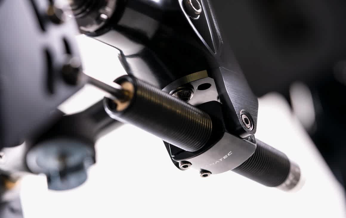 Fanatec ClubSport Pedals V3 Inverted – Prověřená konstrukce