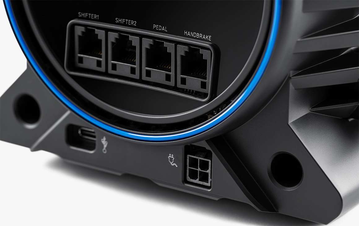 GT DD Pro — conexões traseiras e portas