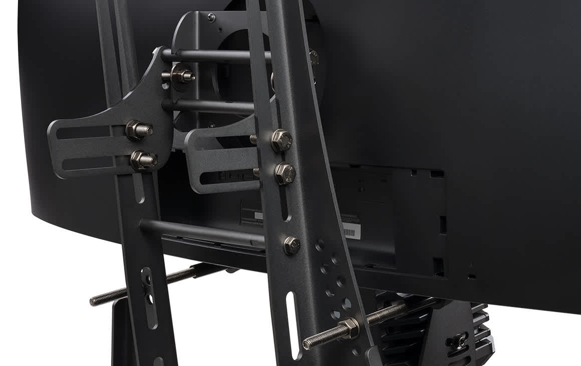 Fanatec CSL Cockpit V1.5 – Snadná montáž a čisté vedení kabelů