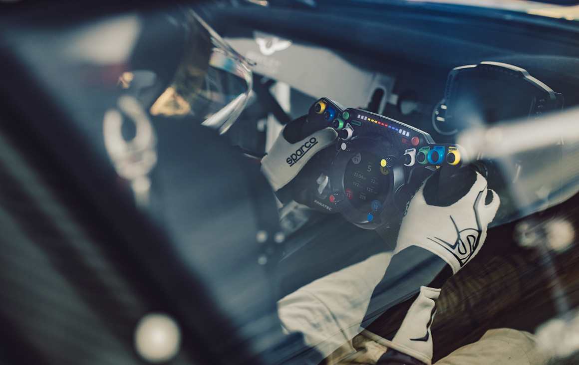 Podium Steering Wheel Bentley GT3 – Autenticita bez kompromisů