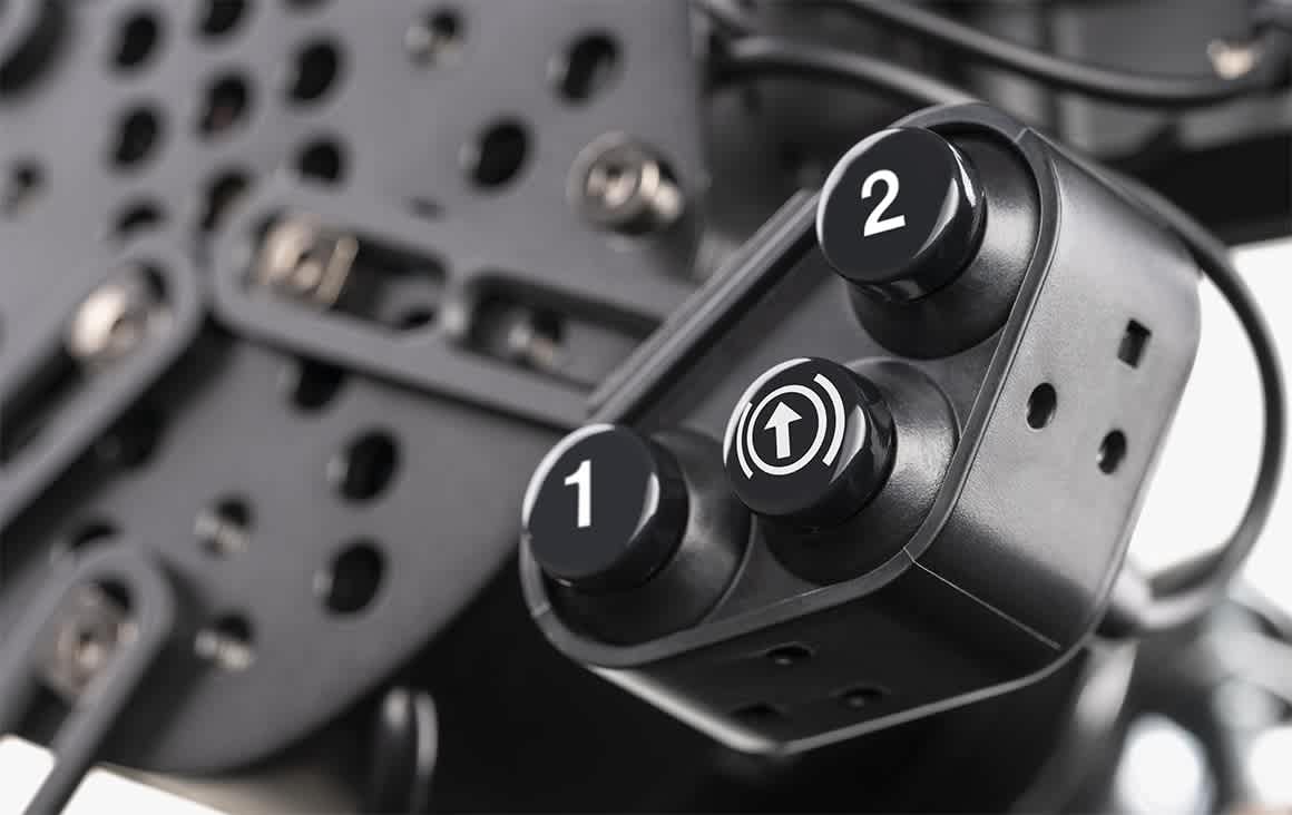 ClubSport Steering Wheel 320 Alcantara® – Magnetické řazení ClubSport